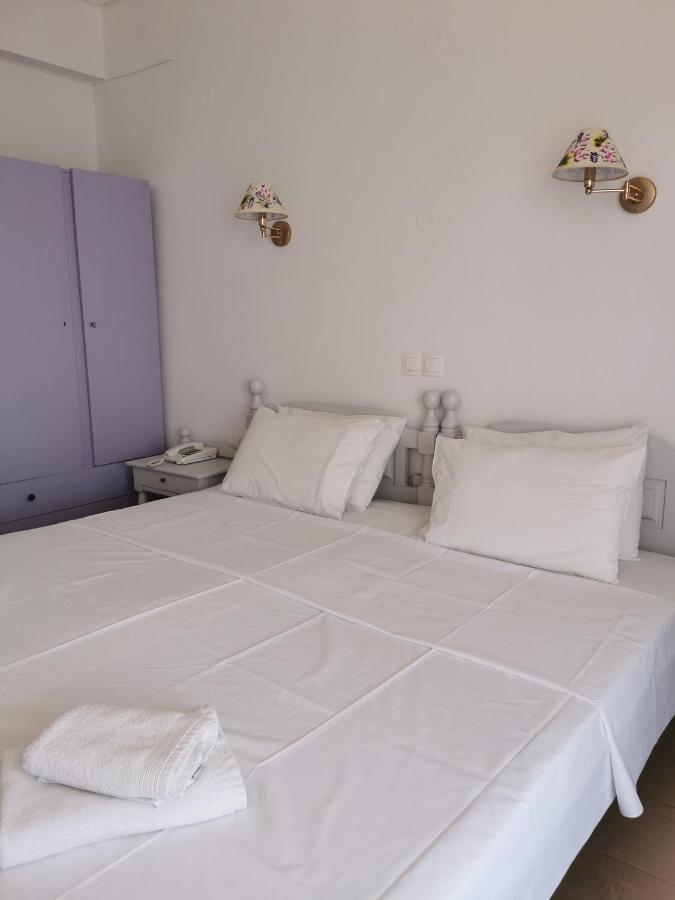 Hotel Rania Lutrá Edipszú Kültér fotó