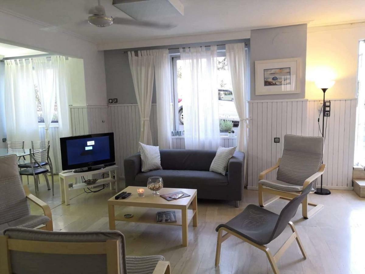 Hotel Rania Lutrá Edipszú Kültér fotó