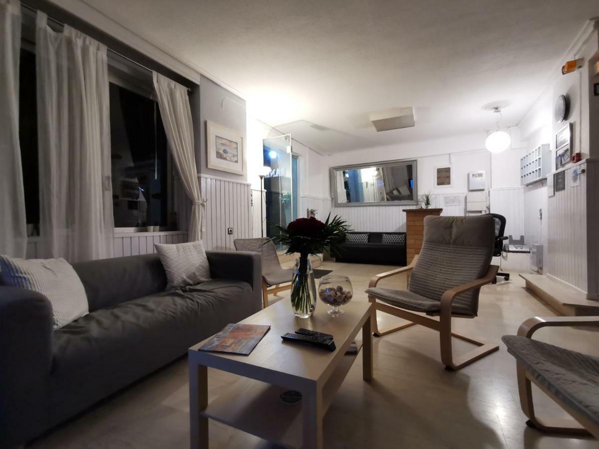 Hotel Rania Lutrá Edipszú Kültér fotó